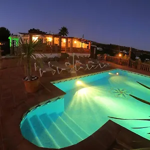 casa-la-araucaria.es-andalucia.com/